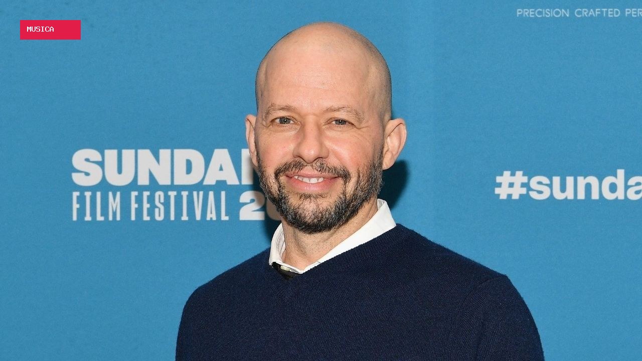 As 10 melhores séries do século XXI, segundo Jon Cryer, de ‘Two and a Half Men’