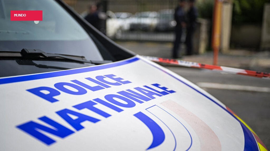 French police officer arrested over suspected far-right terror plot