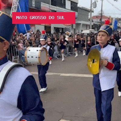 Desfile cívico reúne escolas, militares e até paraguaios em Ponta Porã