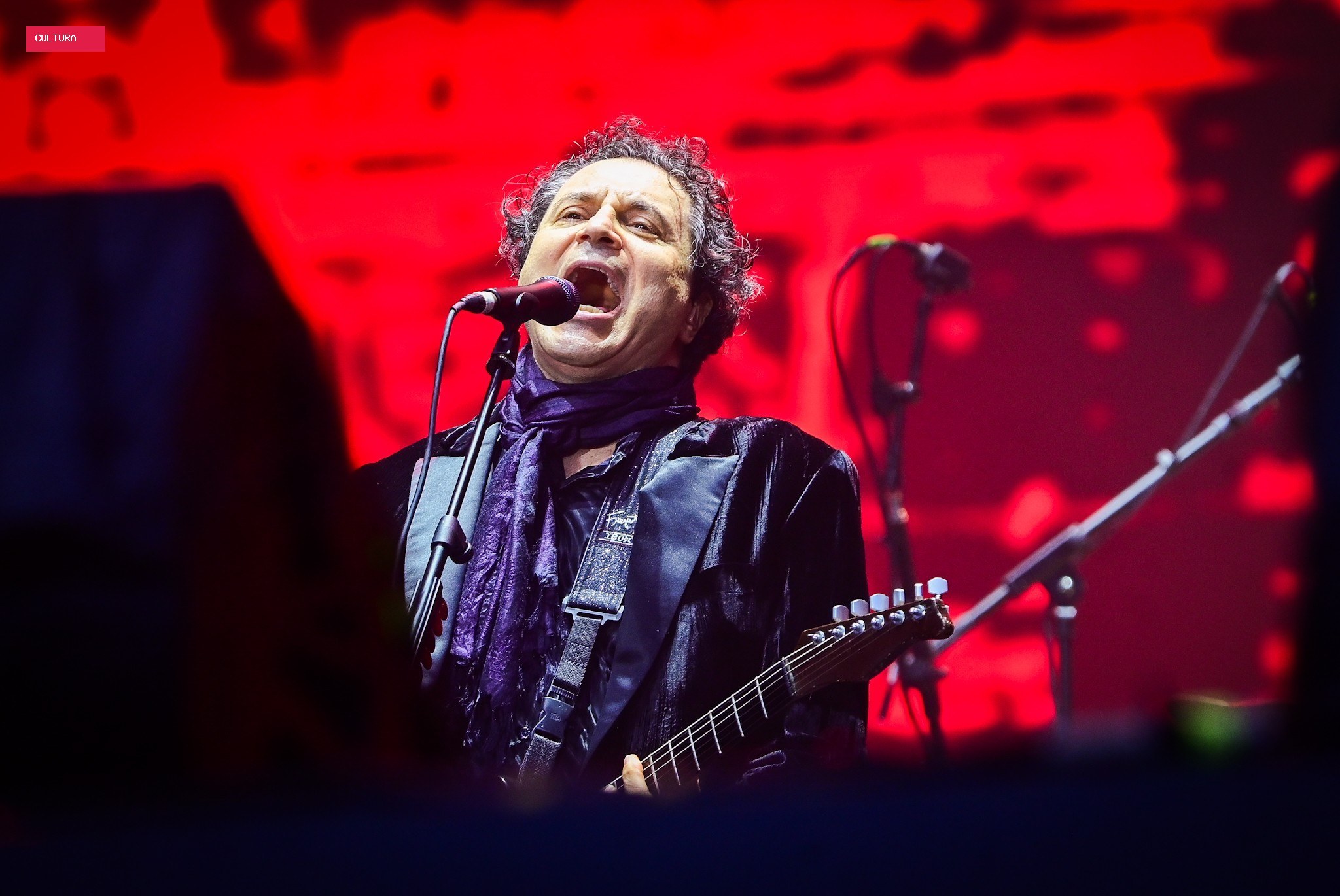Barão Vermelho homenageia Cazuza e levanta jovens que aguardam primeiras atrações pop do Rock in Rio