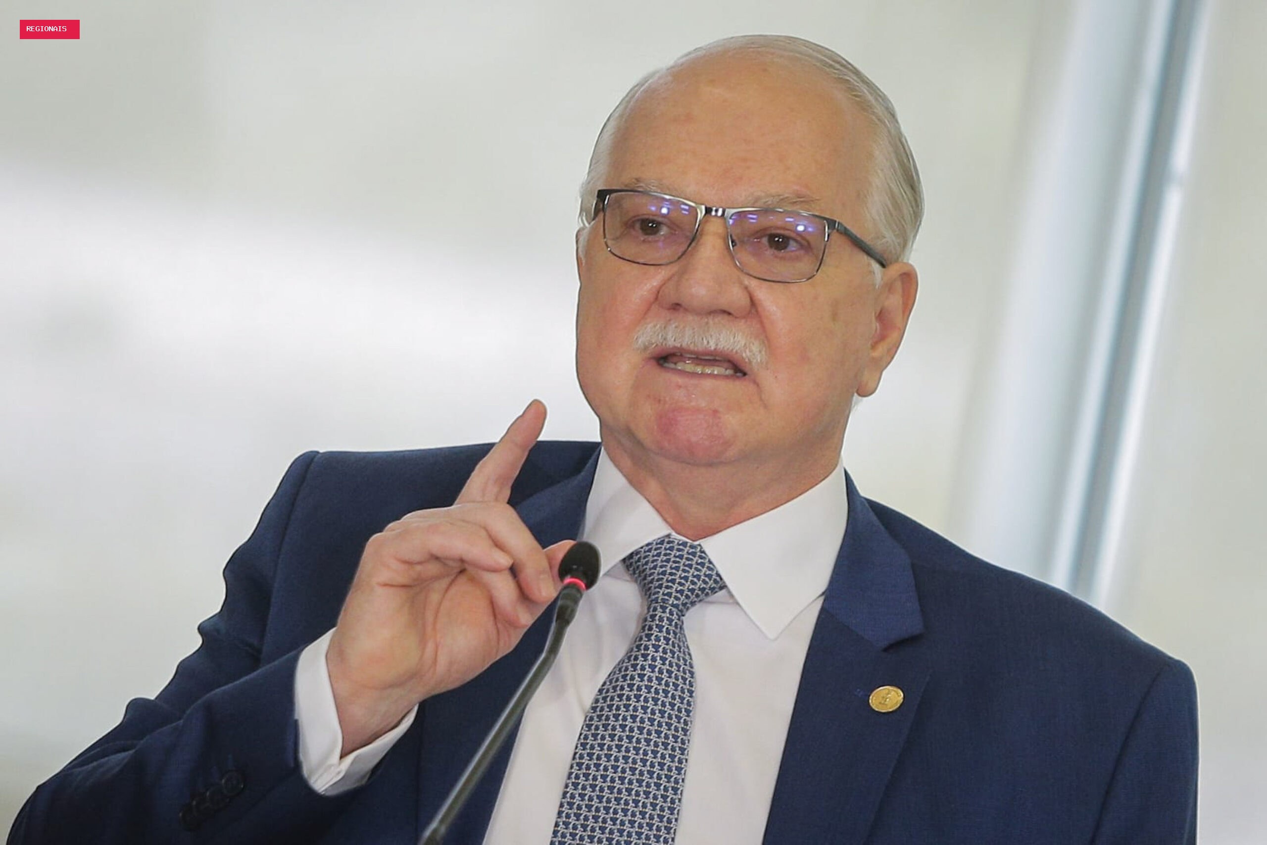 Fachin manda derrubar sigilo do inquérito do caso Master