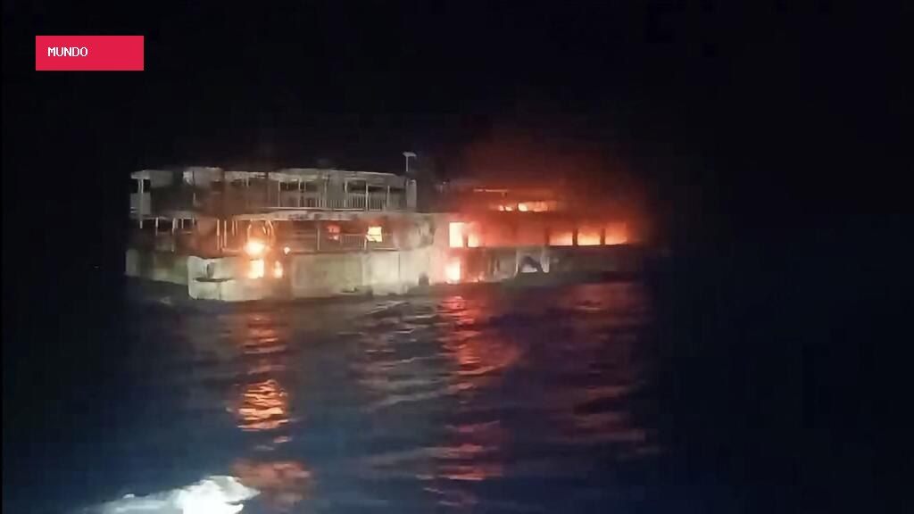 At least five killed, 87 missing after ferry fire in Philippines