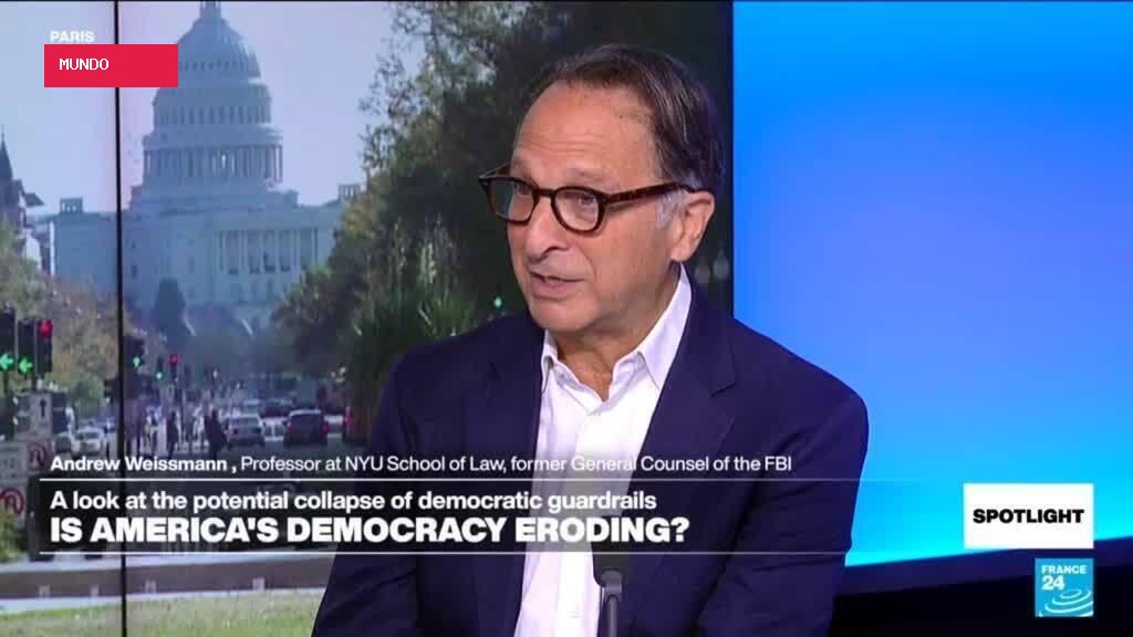 Corruption ‘endemic’ in Trump administration: 'Checks and balances only in effect at lower courts'