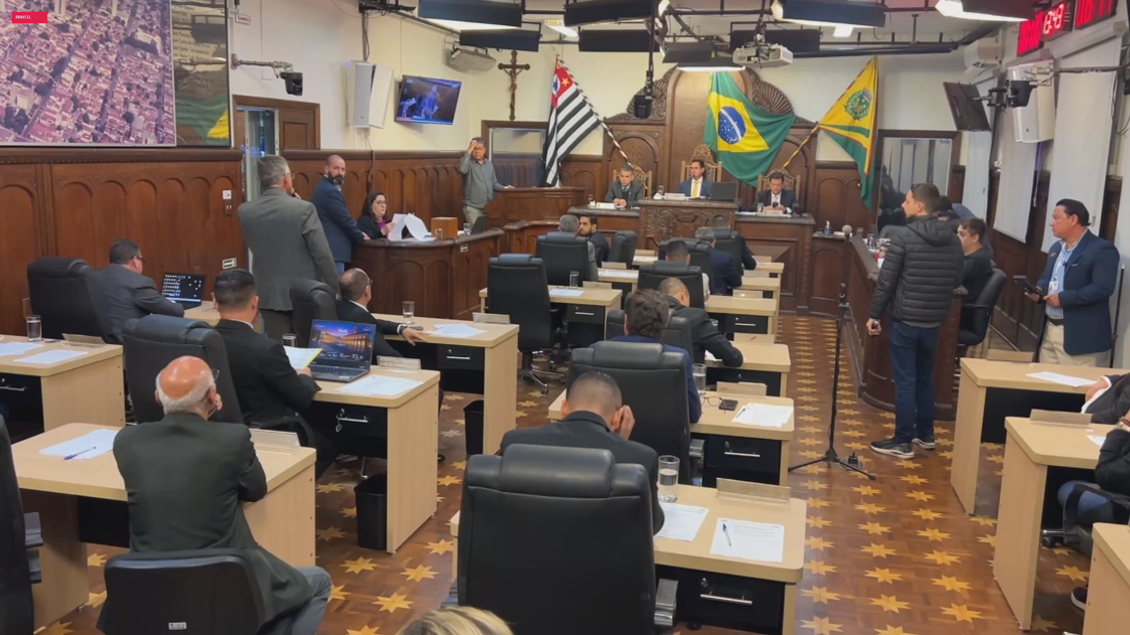 Após prisões de secretários por fraude na licitação do lixo, Câmara de Bauru abre Comissão Processante que