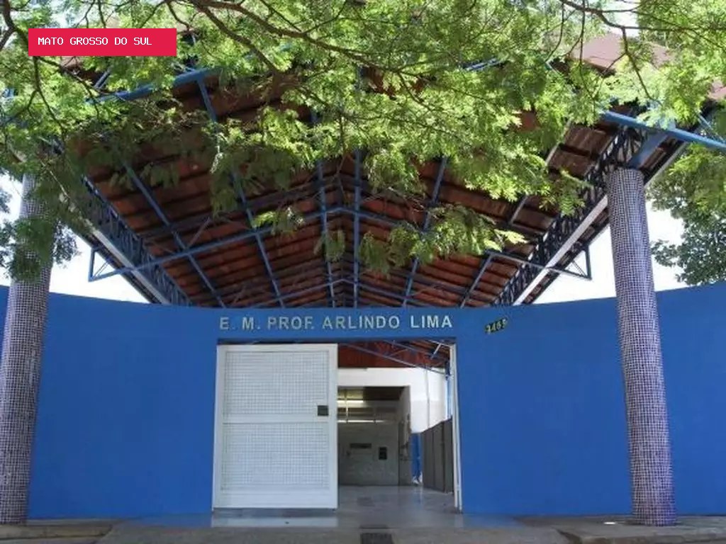 Após tempestade, 9 escolas municipais ficam sem aulas nesta sexta