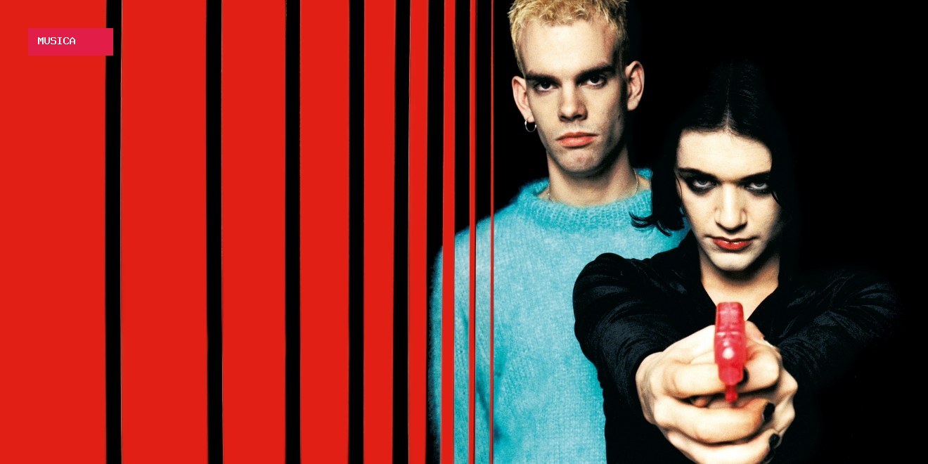 Placebo anuncia quatro shows no Brasil com turnê que celebra 30 anos do álbum de estreia