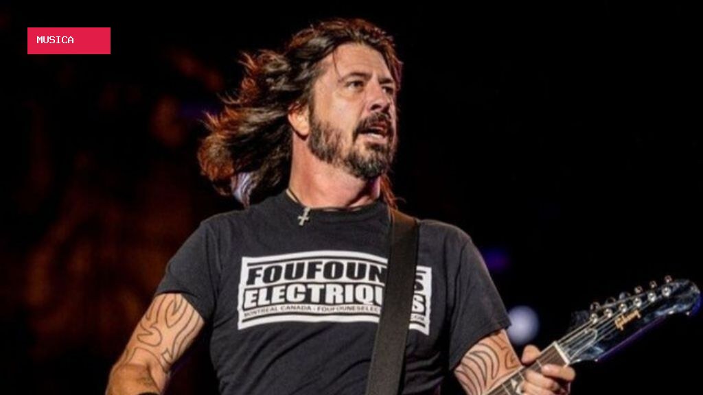 Foo Fighters abre show do AC/DC e realiza ‘sonho de infância’ de Dave Grohl