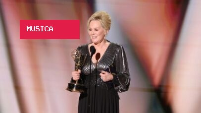 Jean Smart faz história no Emmy com quinto prêmio de Melhor Atriz por ‘Hacks’