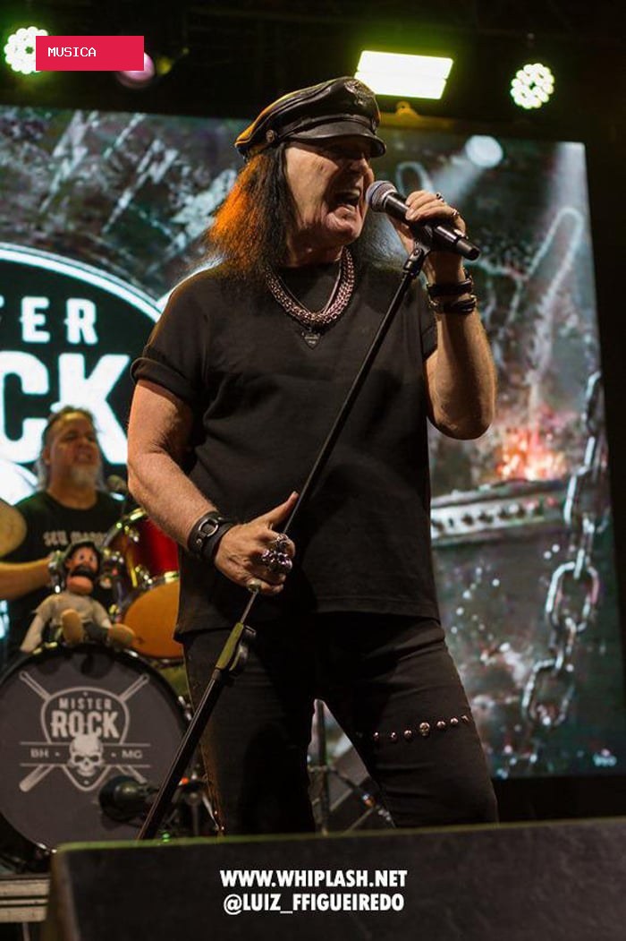 Resenha e fotos do show de Dave Evans, ex-AC/DC, em Belo Horizonte