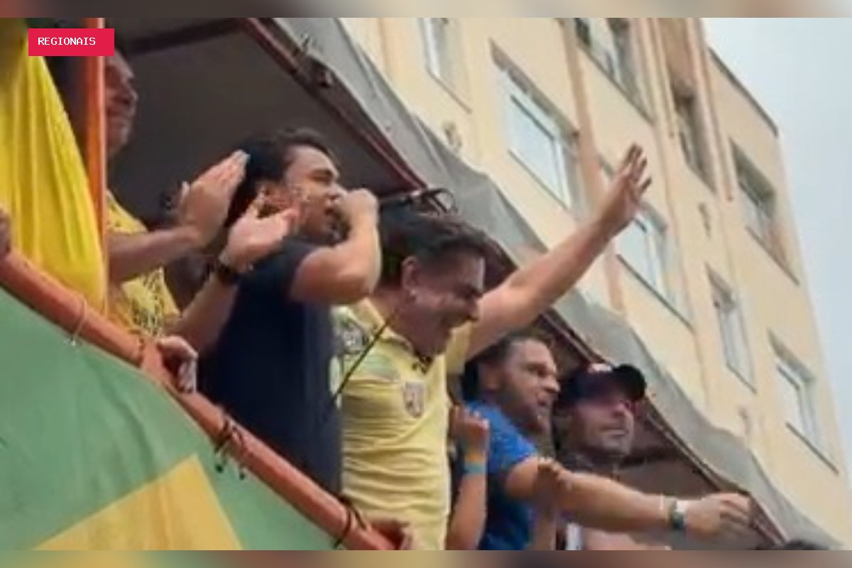 Nikolas diz que Jair Bolsonaro vai subir a rampa do Planalto com Flávio