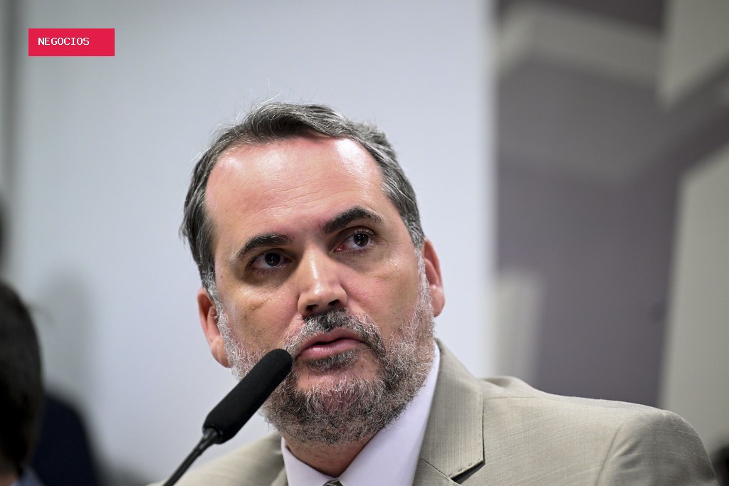 Governo encontra espaço fiscal de R$ 19,6 bilhões no orçamento; parte vai bancar reajuste do Bolsa Família