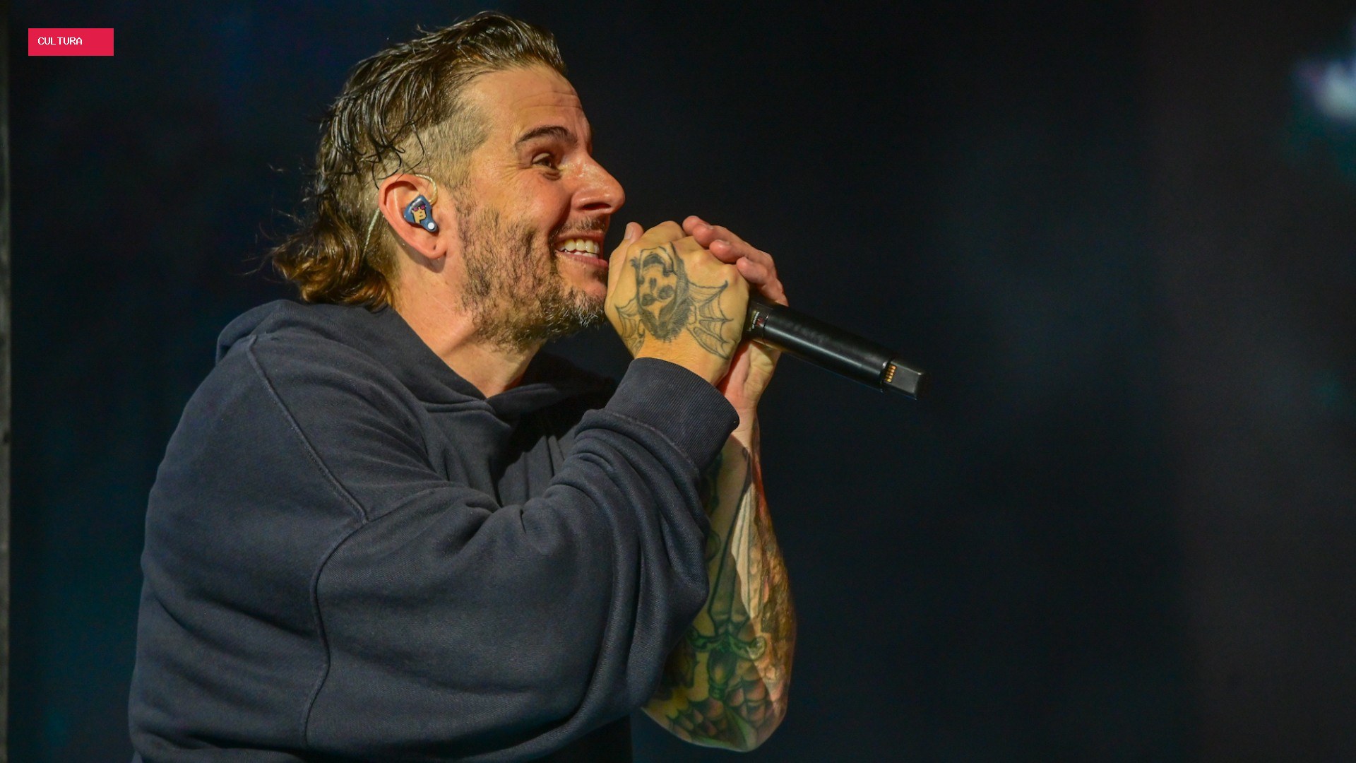Avenged Sevenfold estranha ‘educação’ do público ao mesclar novidades com hits em 2ª vez como headliner
