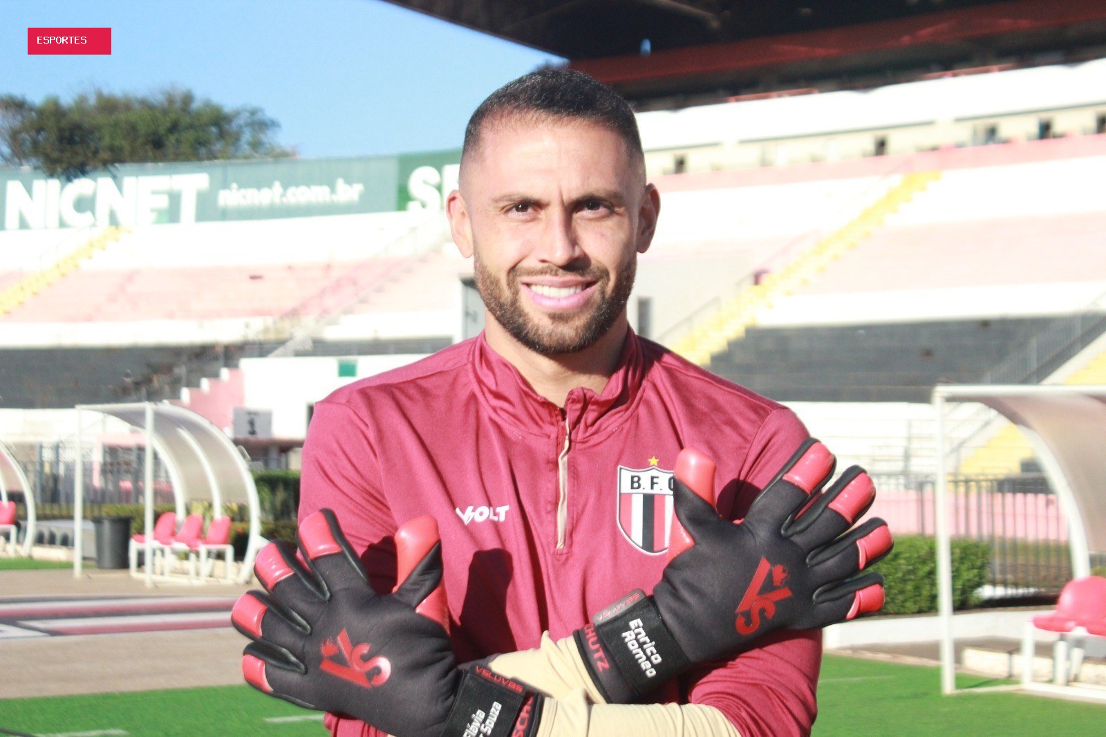 Victor Souza completa 90 jogos pelo Botafogo-SP