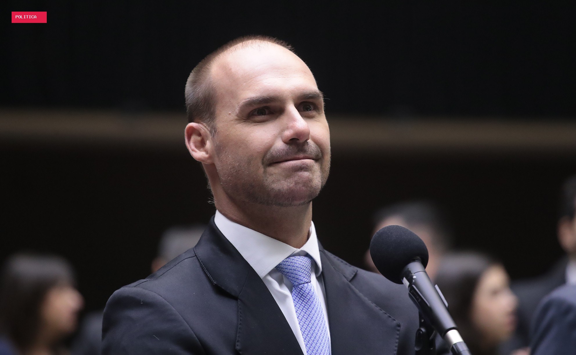 STF rejeita recurso e mantém condenação de Eduardo Bolsonaro por coação em processo sobre trama golpista
