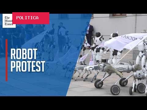 Organização faz protesto com robôs na Polônia e pede regras para IA