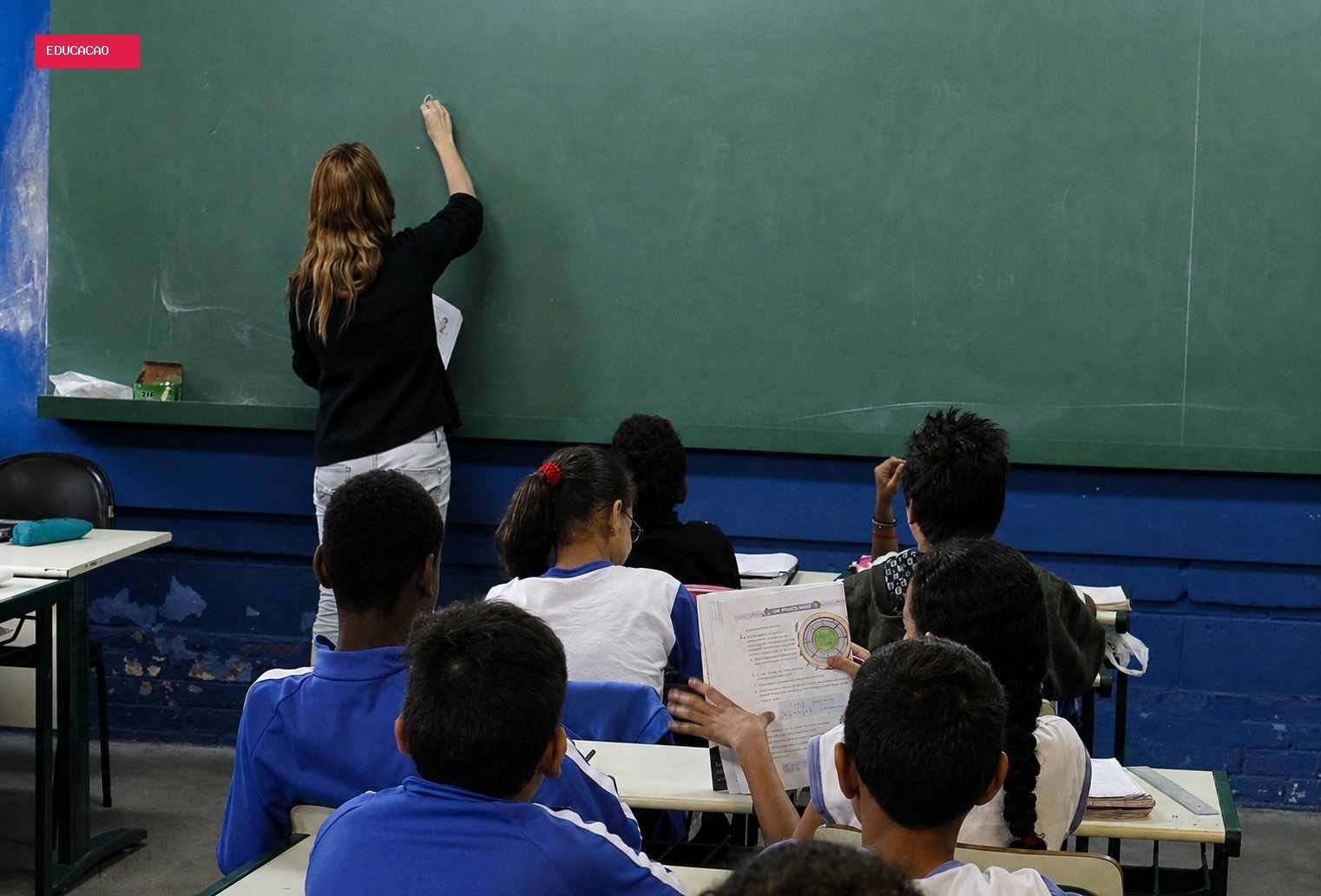 Ranking da educação: Brasil segue nas últimas posições no Pisa 2025 e fica atrás de seis vizinhos