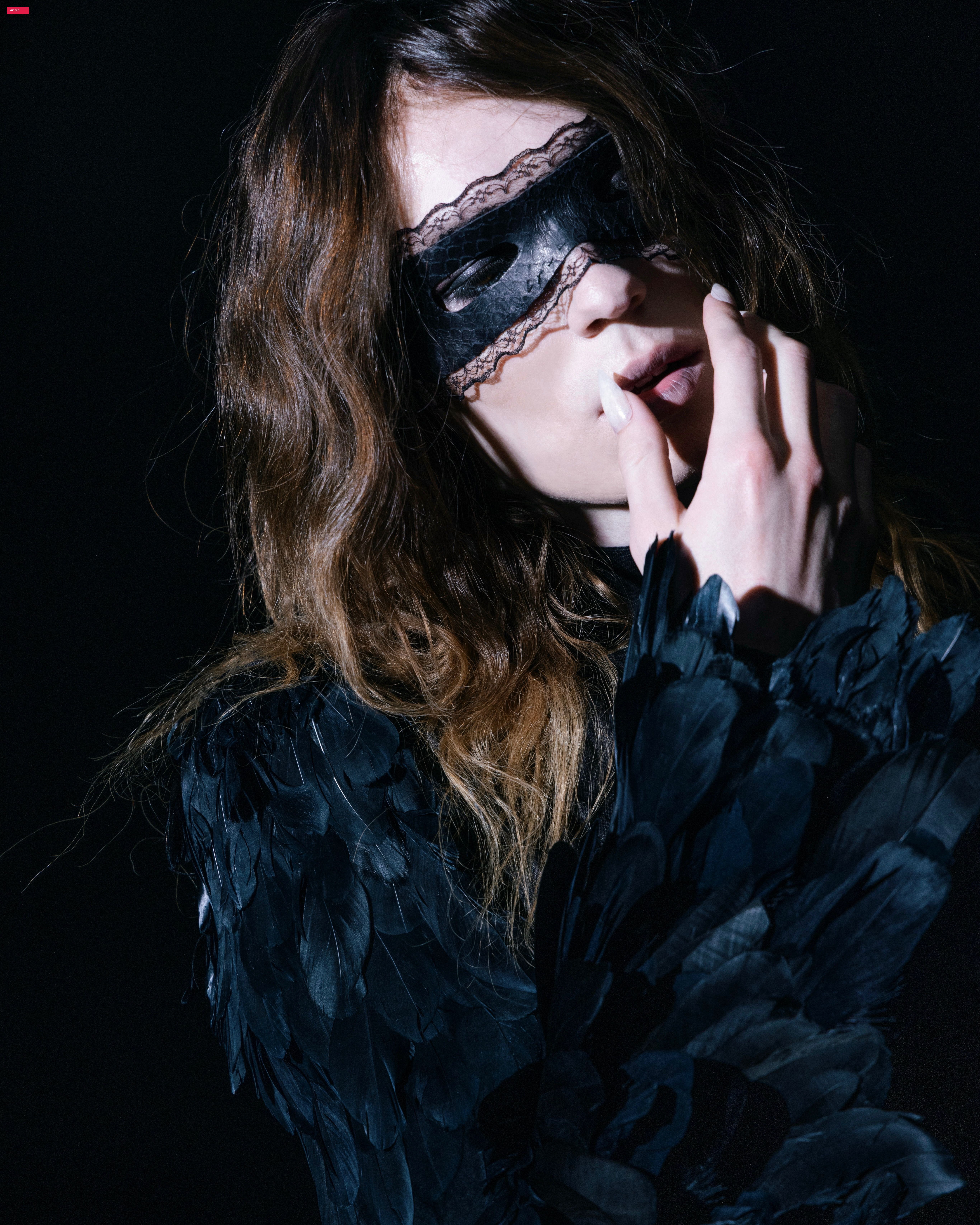 2hollis Announces New Album Pirouette