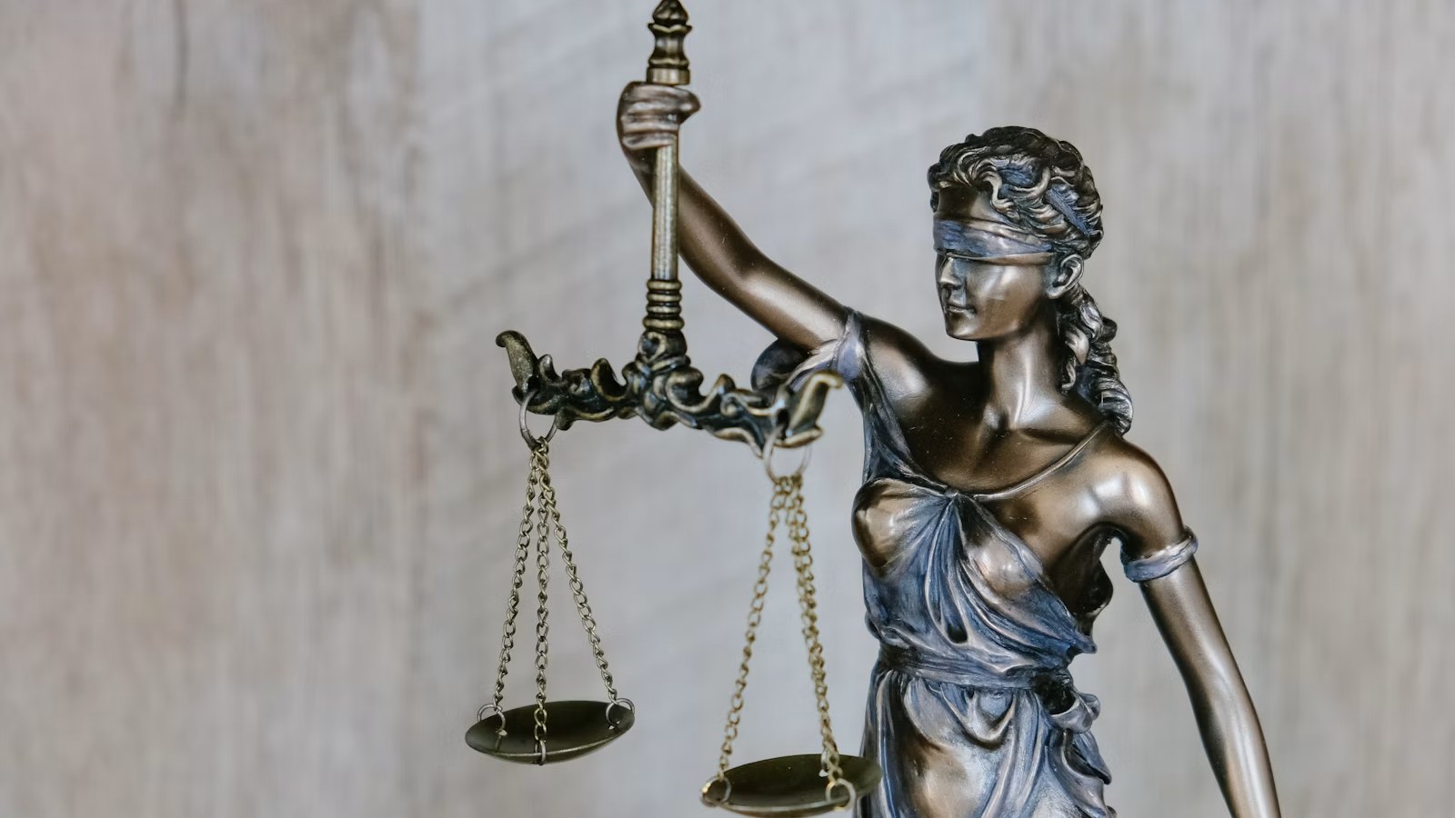 Martelo de juiz / Justiça