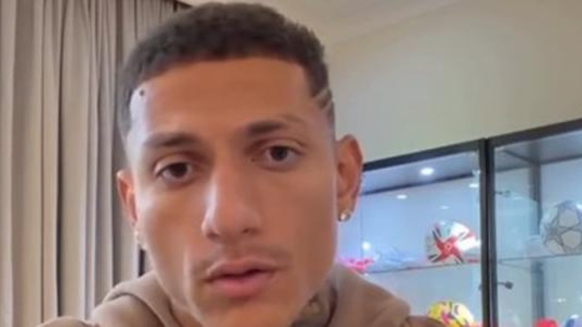 Jogador Richarlison fala sobre disputa da Ilha Comprida, em Angra dos Reis