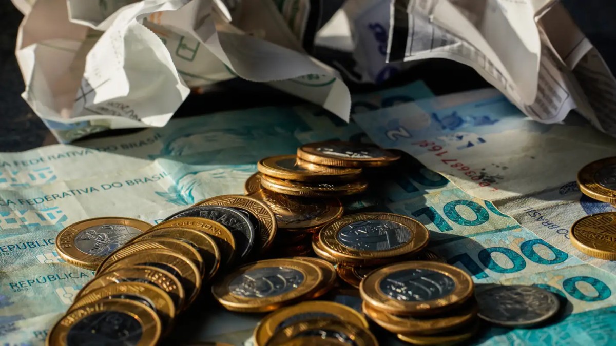Tesouro anuncia nova recompra de títulos e cancela leilão de LFT após oscilações