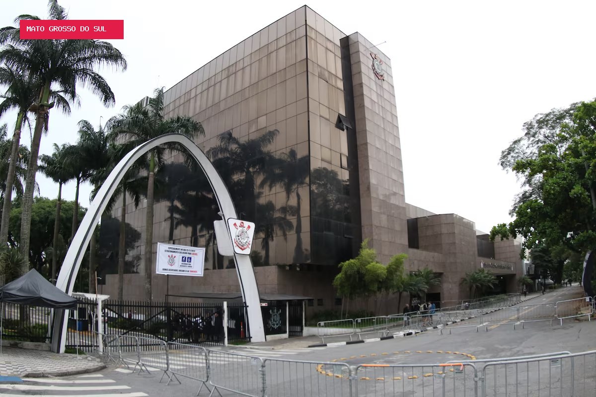 Stabile desiste de disputar presidência do Corinthians; eleição terá cinco candidatos