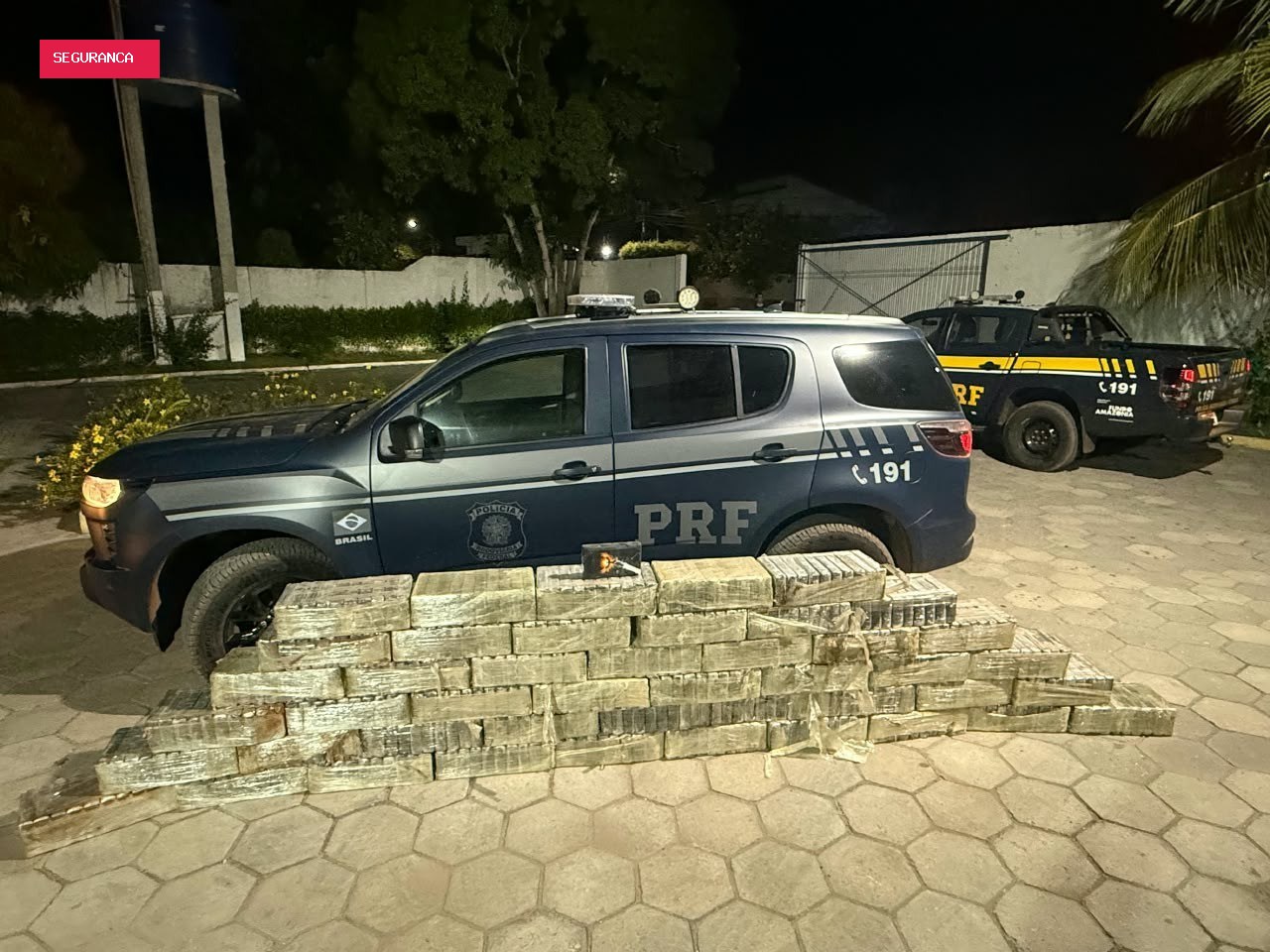PRF apreende cerca de 450 kg de cocaína escondidos em semirreboques na BR-222, no Maranhão