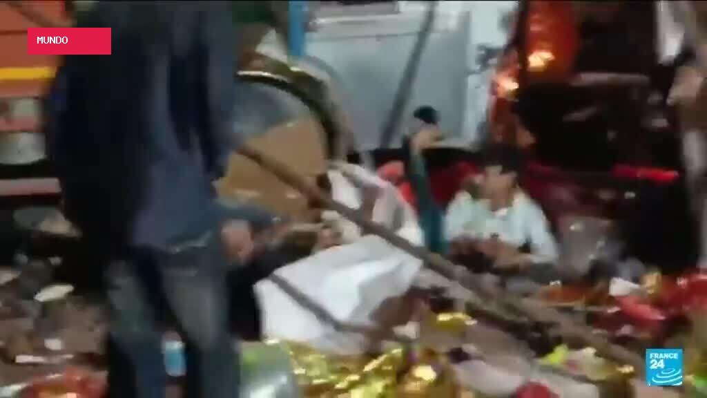 Out-of-control truck kills 13 at Hindu festival in India