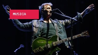 Por que o Queens of the Stone Age se afastou do stoner rock, segundo Josh Homme
