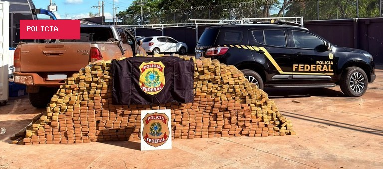 PF apreende Hilux clonada com 1,8 tonelada de maconha em casa abandonada