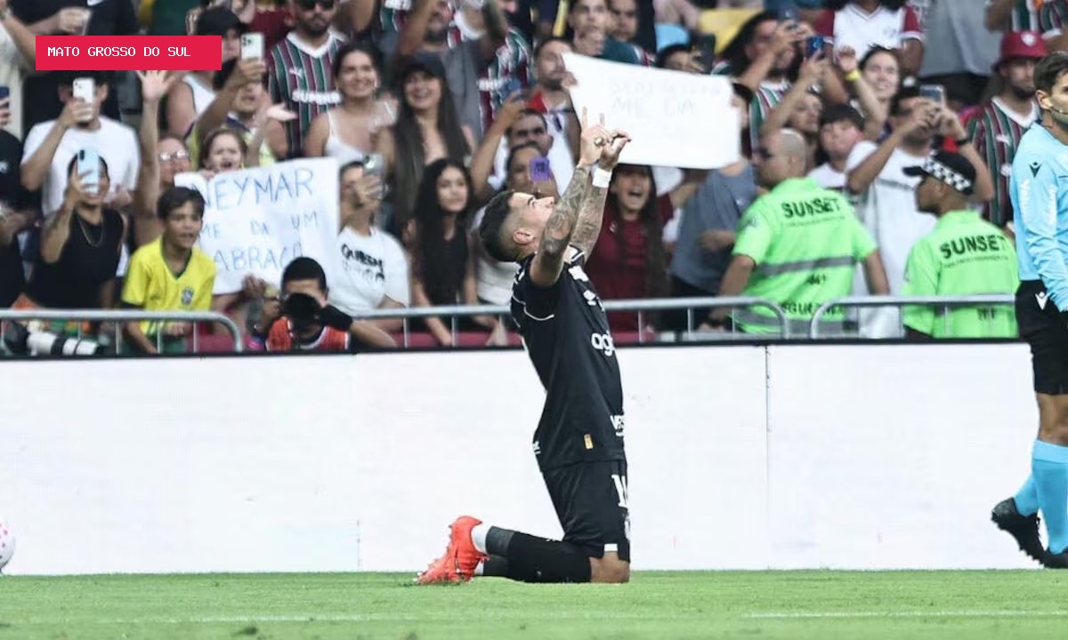 Santos vira sobre Fluminense por 2 a 1 e segue na briga por vaga na Libertadores