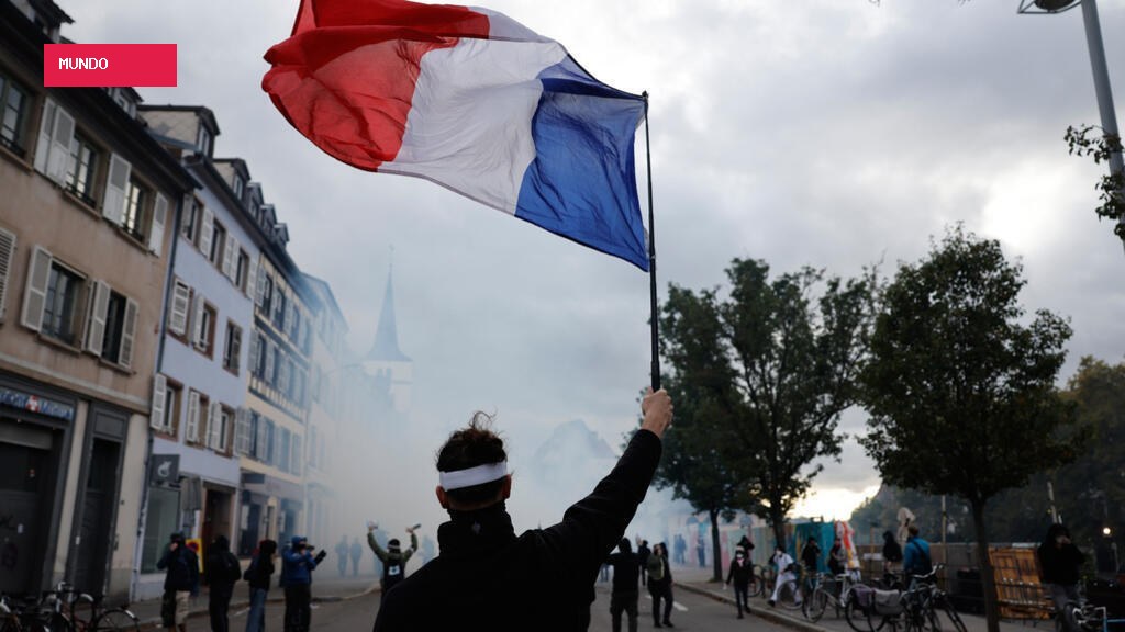 At least 1,300 people arrested in mass weekend protests across France