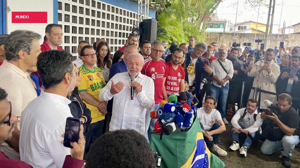Lula defende eleições pacíficas e acusa Flávio de querer 'governar com a bandeira americana'