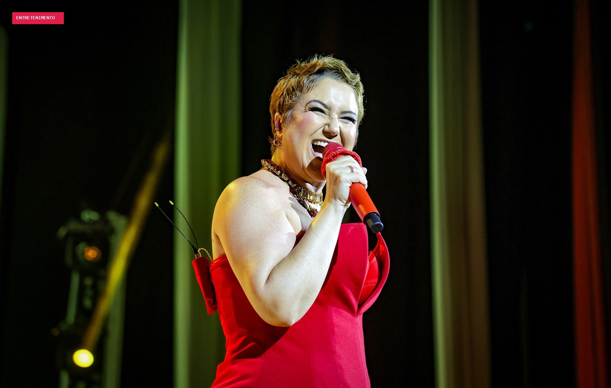 Maria Rita volta a se agigantar como cantora no show 'Redescobrir vol. 2', embalada pelo colo da mãe, Elis