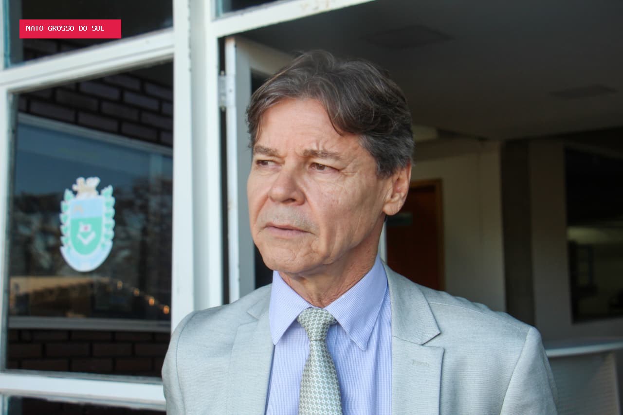 Paulo Duarte passa por cateterismo e segue internado no Hospital da Cassems