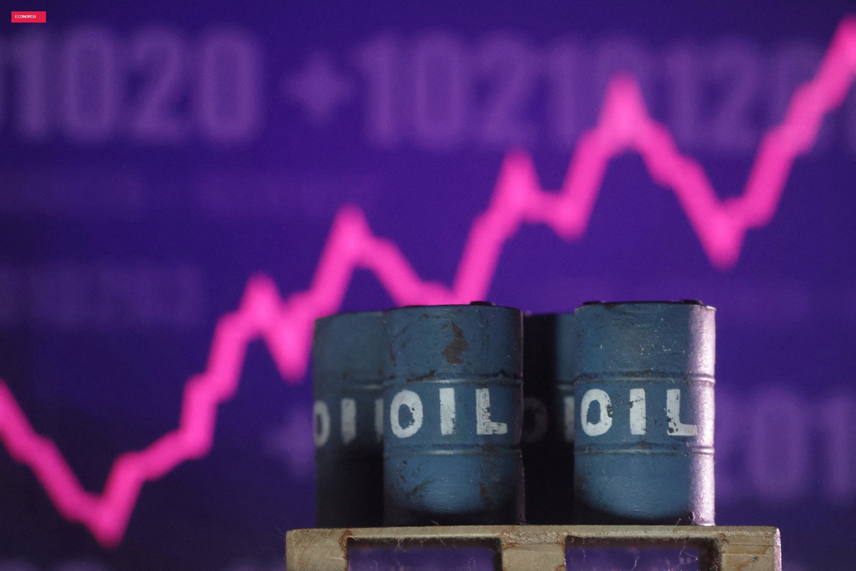 Guerra no Irã: por que o preço do petróleo não para de subir mesmo com a volta das exportações?