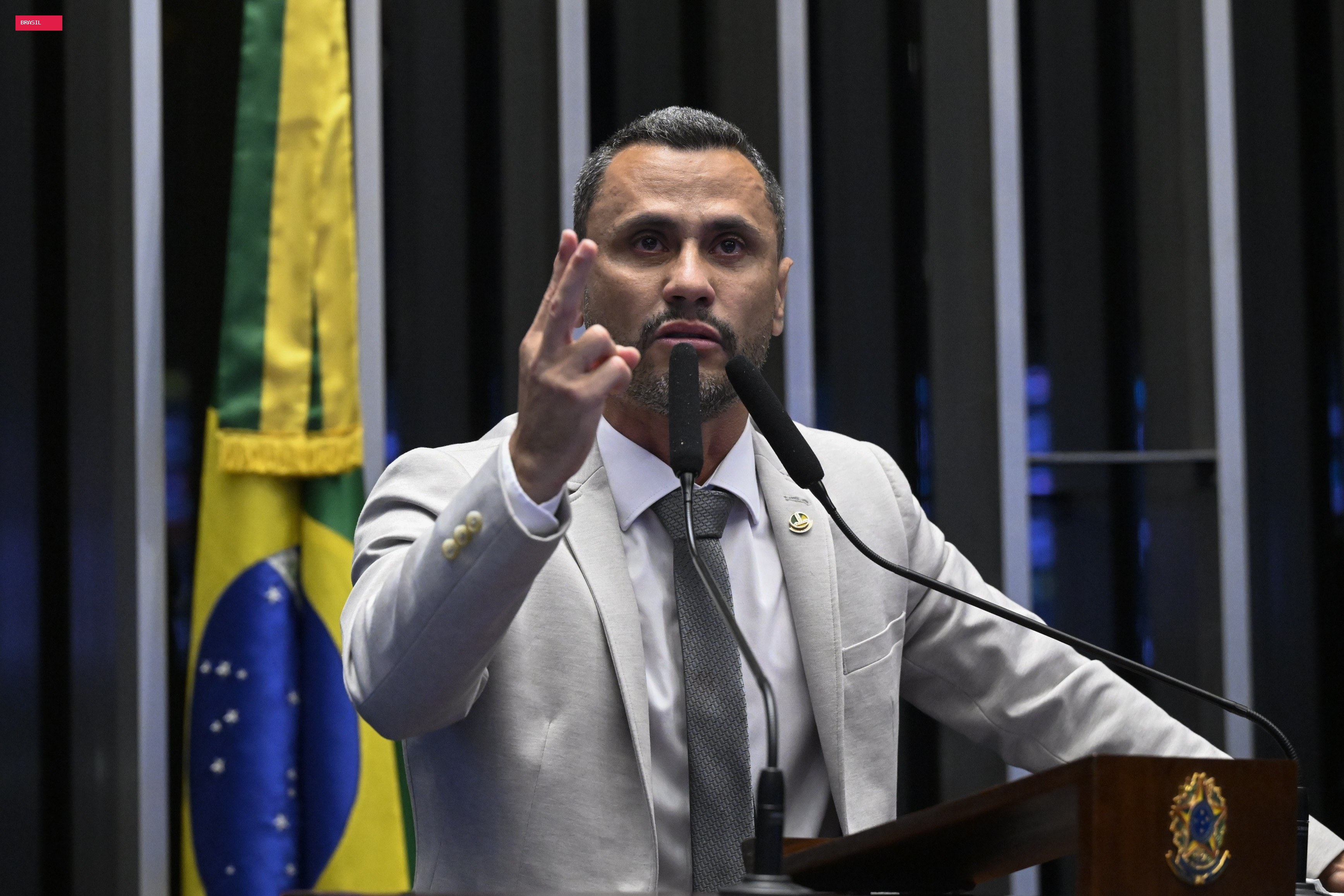 Fenômenos nas redes sociais, fortes nas urnas: quem são os políticos mineiros que mobilizam seguidores na