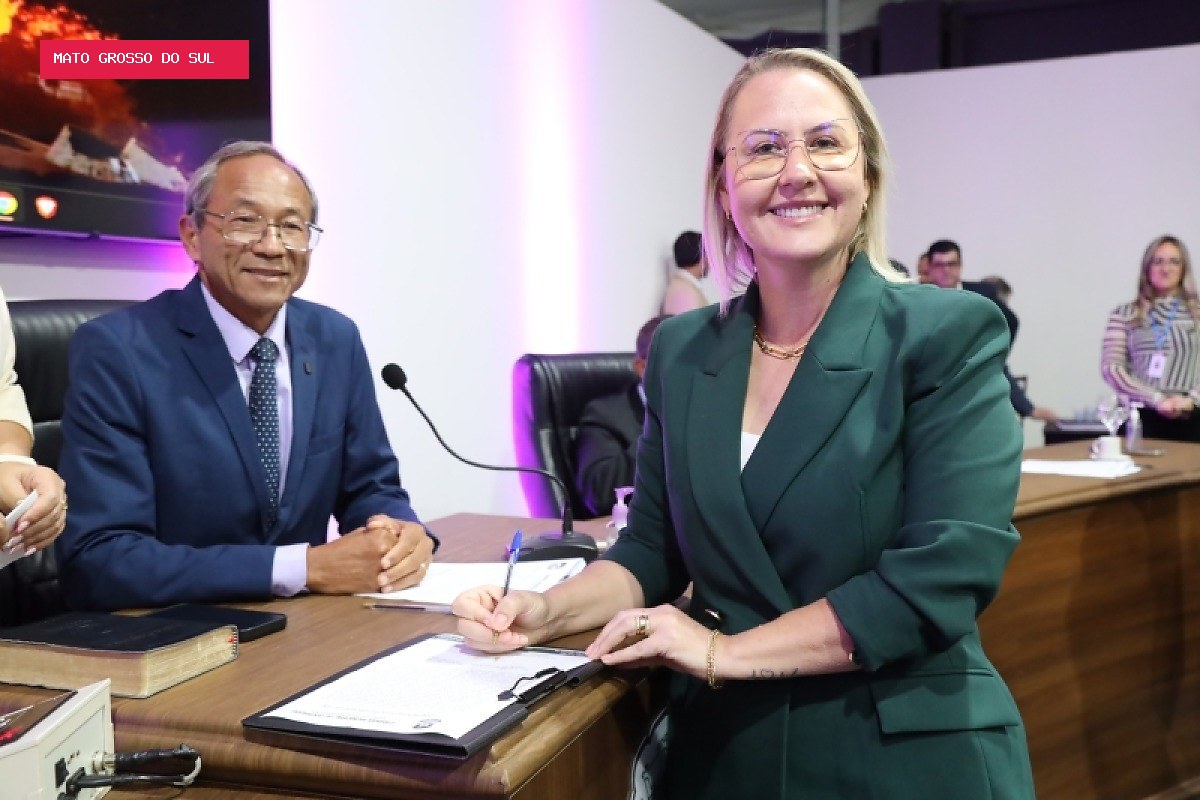 Liandra Brambilla é reeleita presidente da Câmara de Dourados para 2027-2028