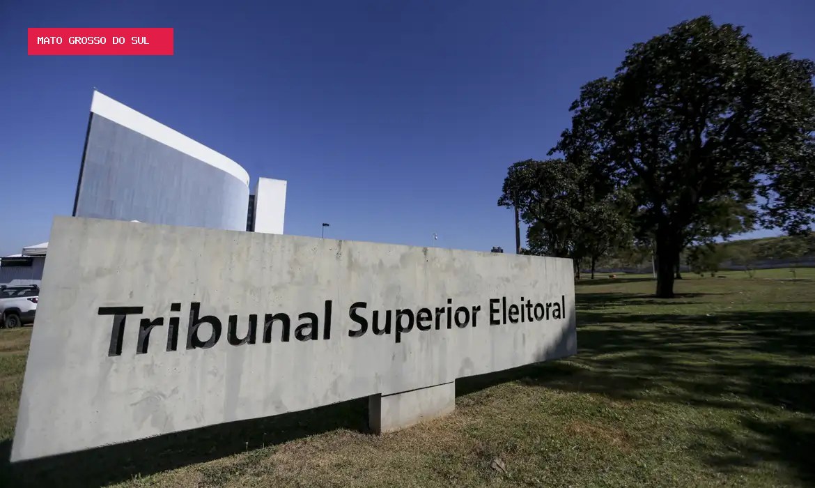 TSE manda remover vídeos que associam Lula a supostas fraudes no INSS