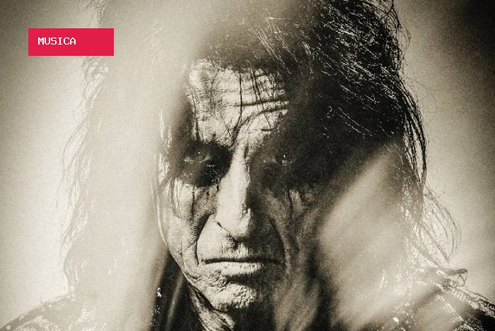Alice Cooper considera o vício em drogas um tipo de possessão