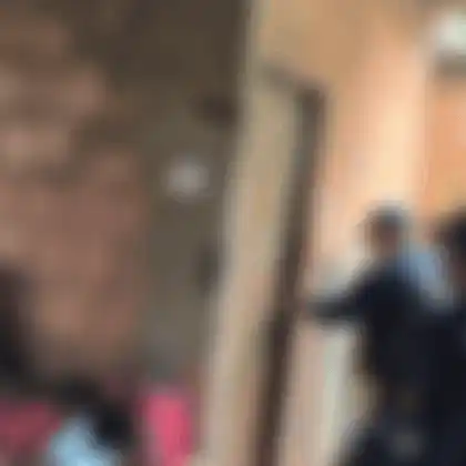 Homem é preso após manter esposa em cárcere e agredi-la com martelo