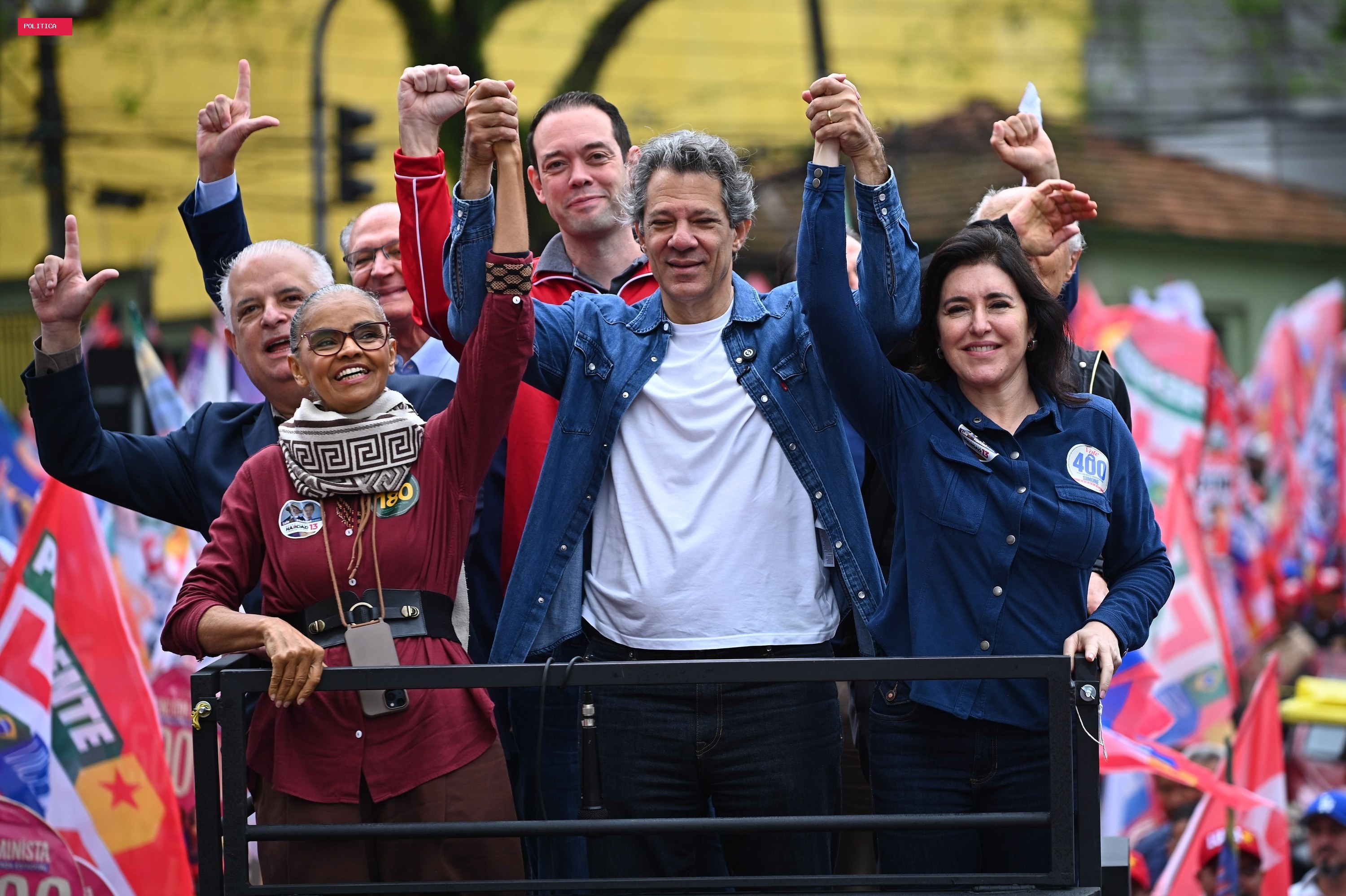 A dois dias da eleição, Haddad faz ato em reduto do PT com Marina e Tebet e diz que campanha 'cumpriu o