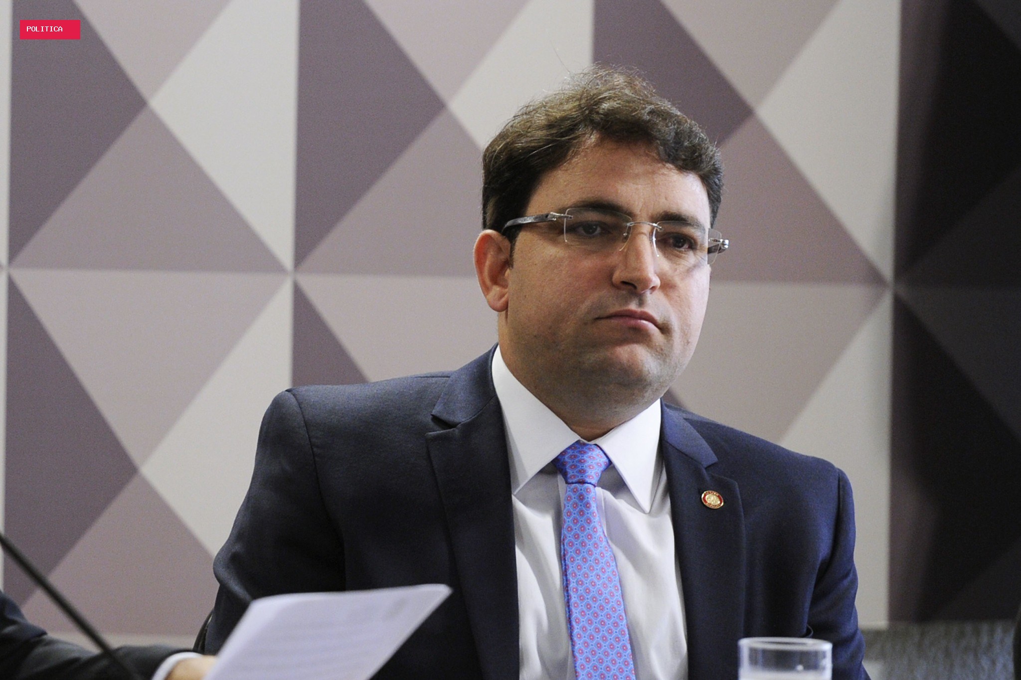 PF diz que encontrou sala secreta com máquina de contar dinheiro no hangar de Willer Tomaz