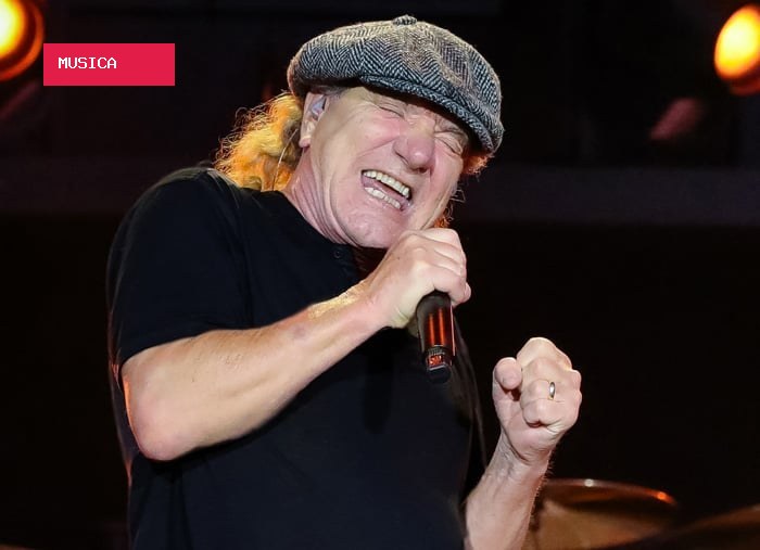 O clássico do AC/DC que Brian Johnson escreveu com a primeira coisa que veio à cabeça