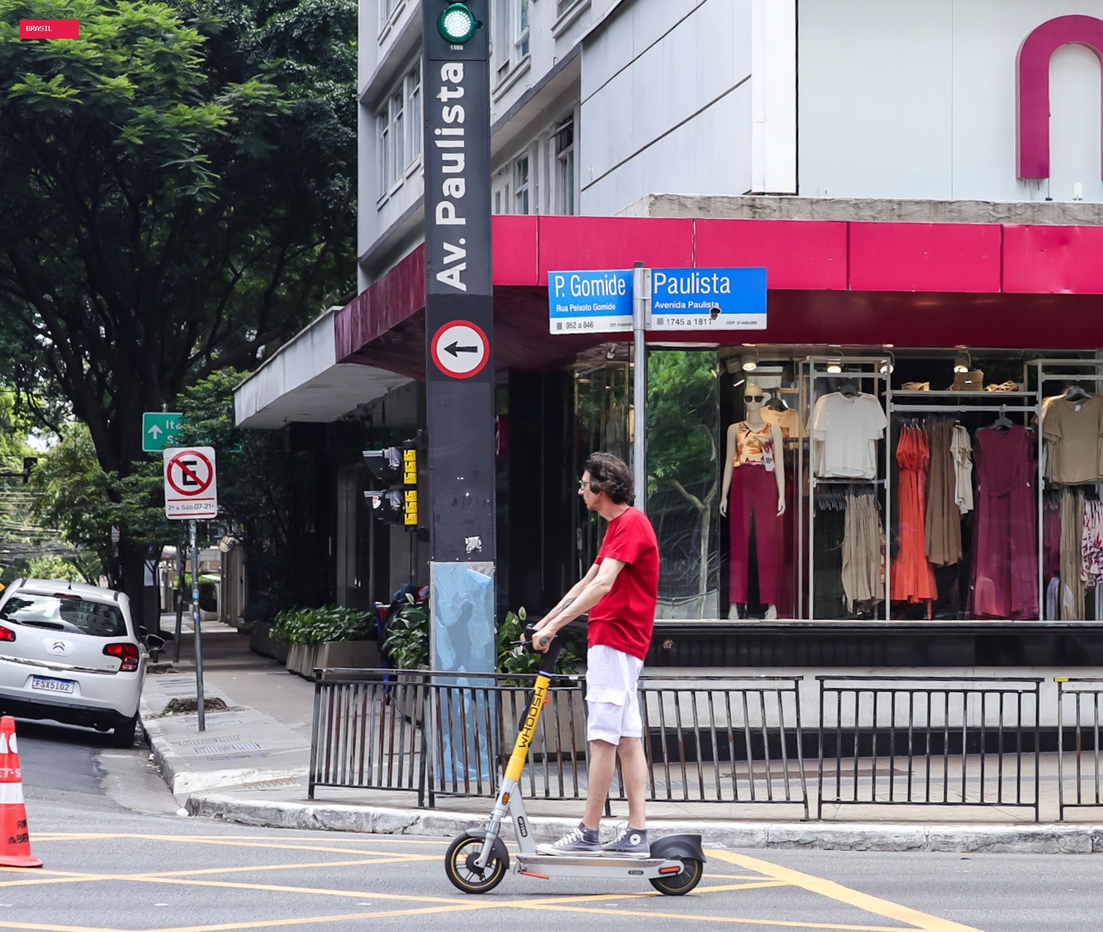 1º dia de multas para bikes e patinetes elétricos tem 'operação modelo' na Faria Lima e flagrantes de