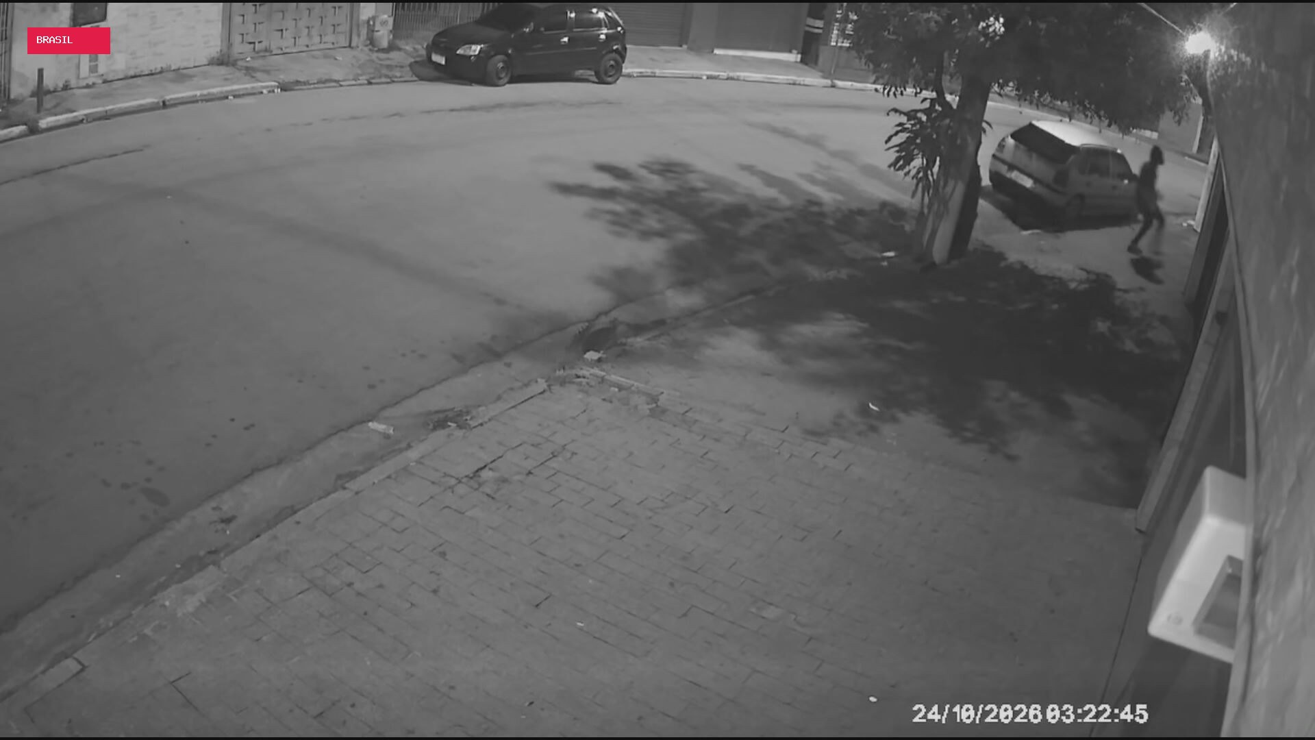 Pai de santo é encontrado morto a tiros dentro de casa na Zona Norte de SP; câmeras registraram invasão