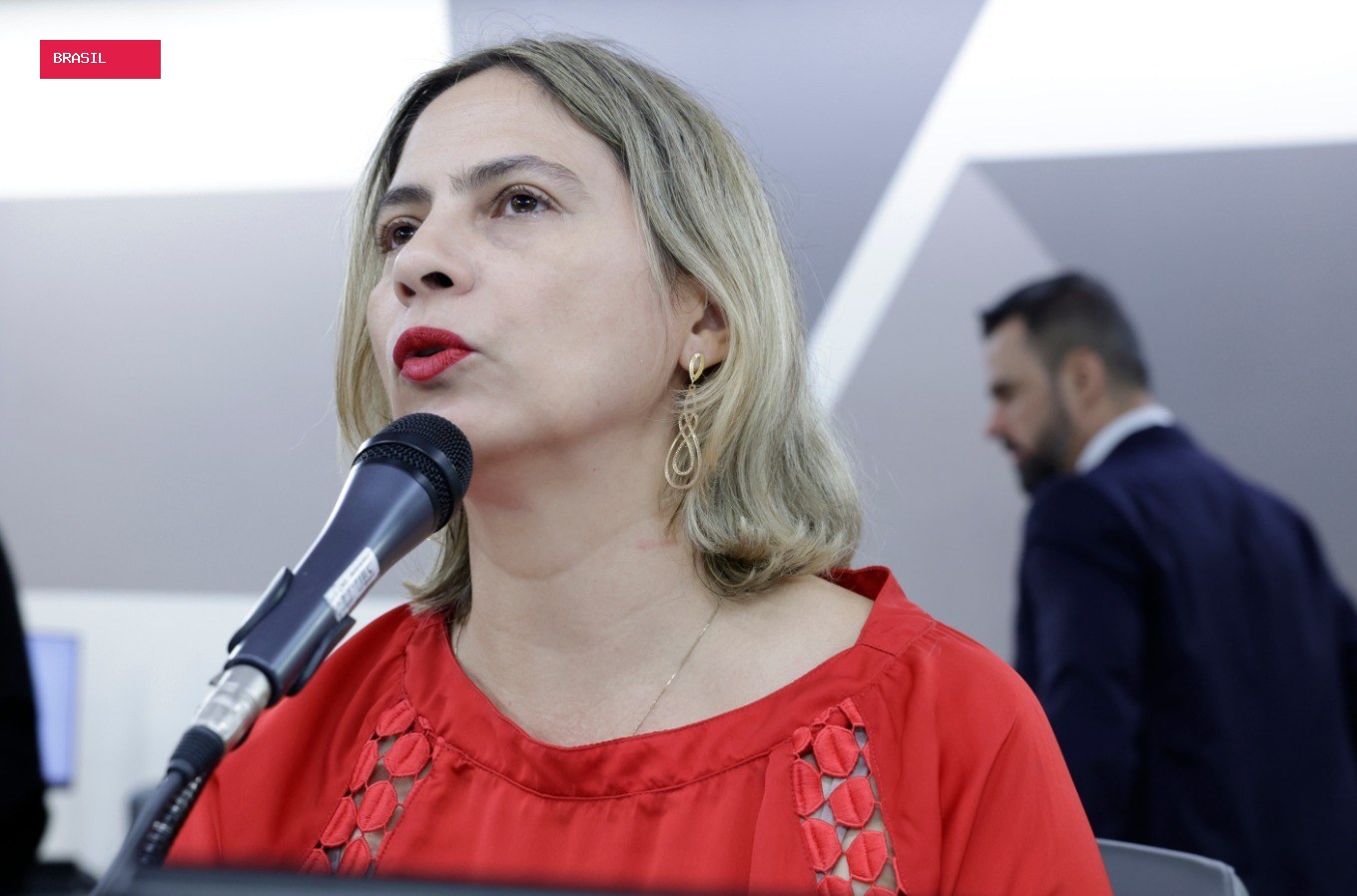 Em MG, deputada do PT propõe listar empresas que praticam assédio eleitoral