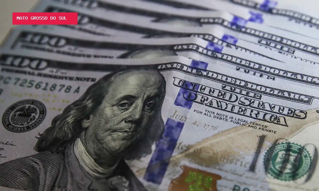 Dólar cai 0,97% e fecha a R$ 5,35 após reação do mercado às eleições