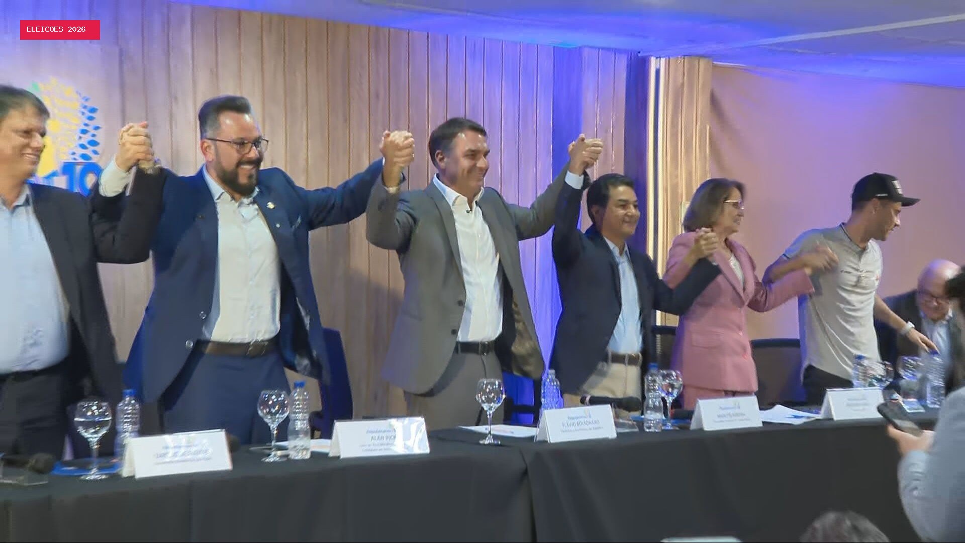 Republicanos declara apoio a Flávio Bolsonaro no segundo turno