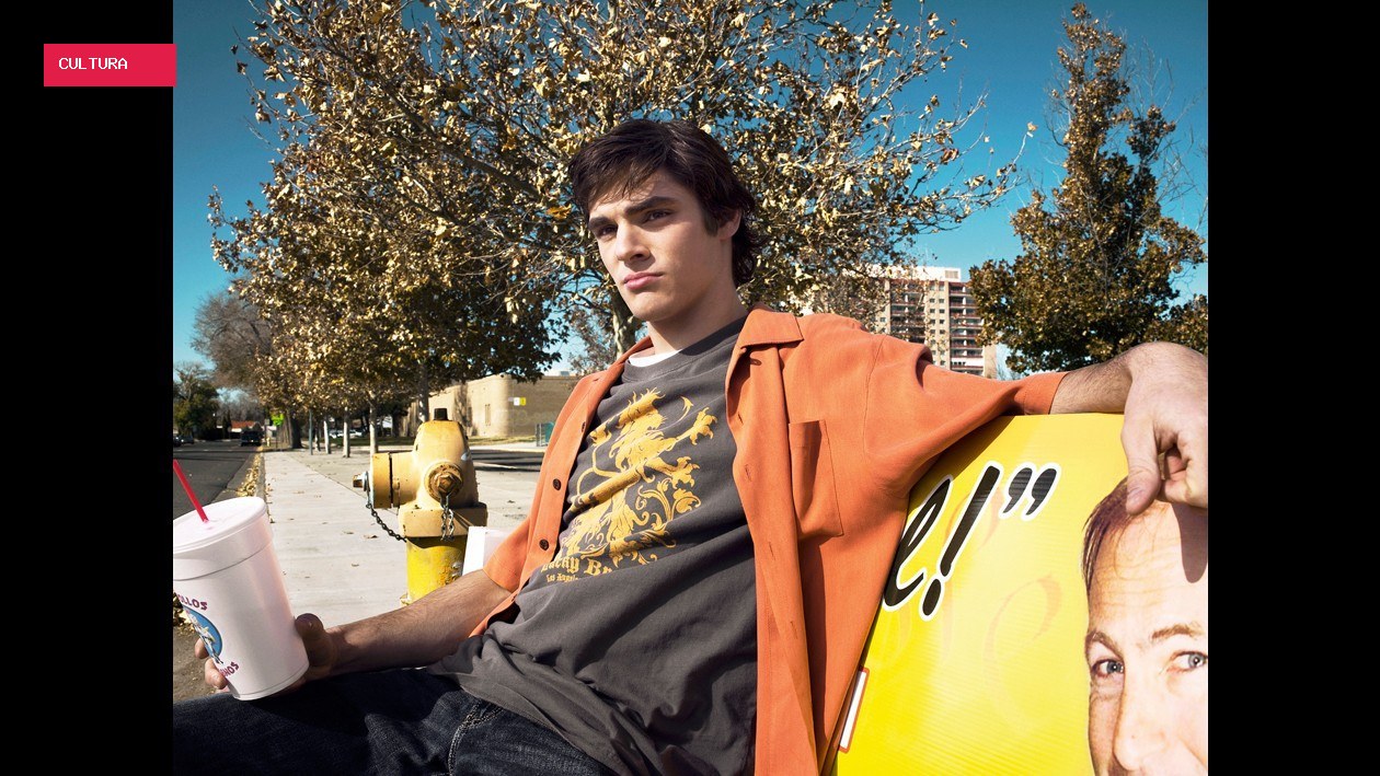 Ator RJ Mitte, de 'Breaking Bad', morre aos 34 anos