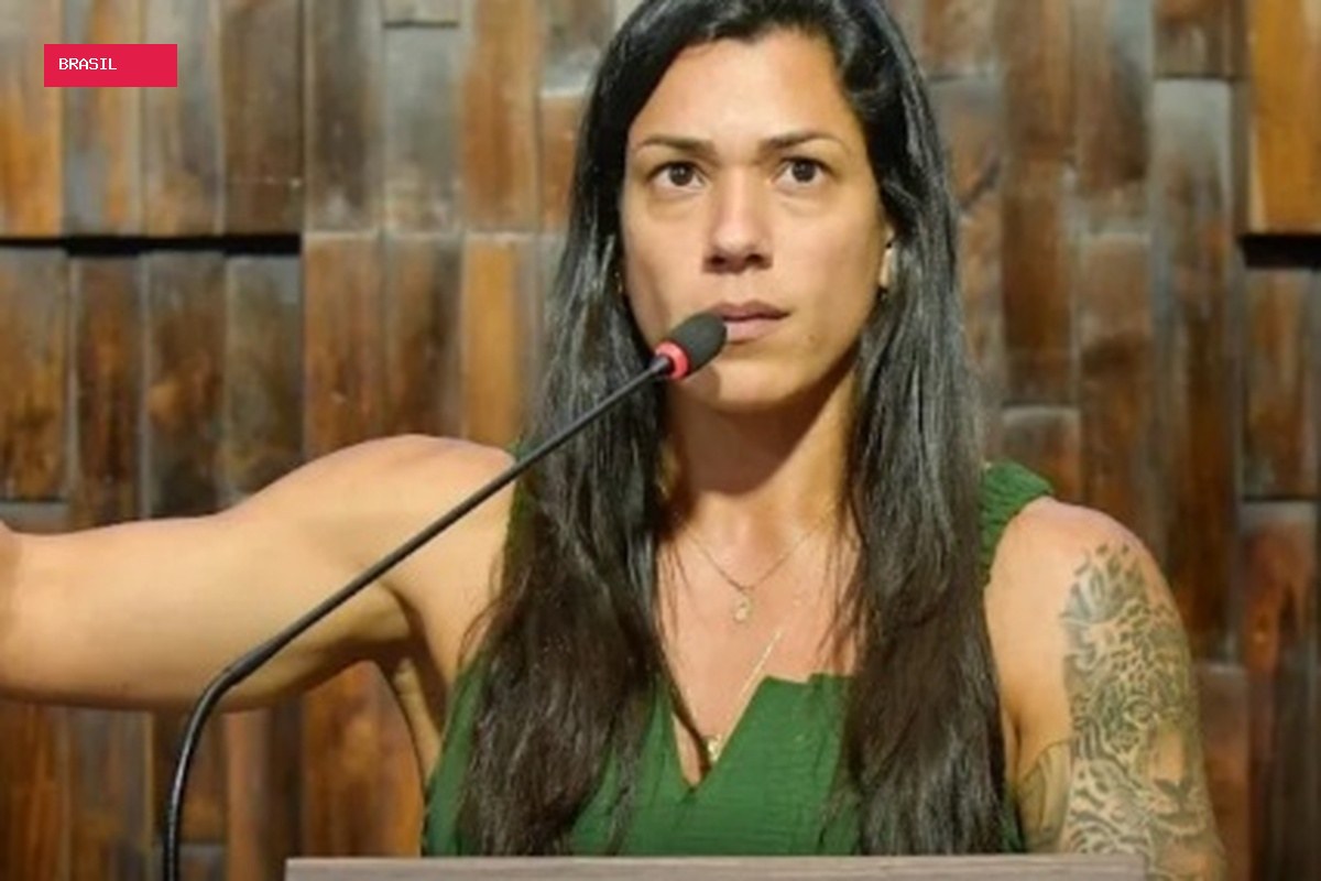 Juiz manda deputada do PL apagar posts que incentivam demissão de petistas